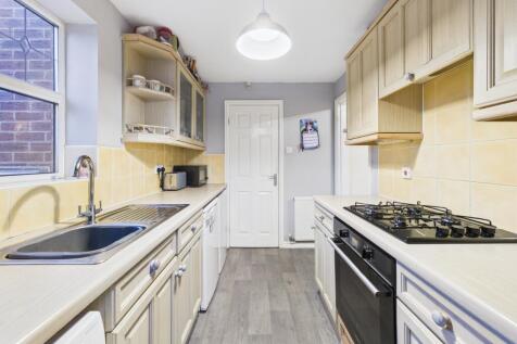 CAM05192G0-PR0187-STILL018