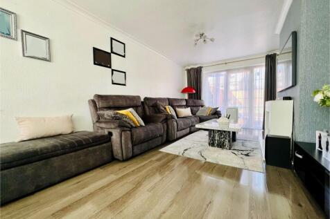 WhatsApp Image 2025-06-30 at 10.49.01 AM (1).jpeg