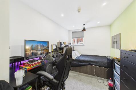 Flat 2 | 1 - 3, Old Church Road Clevedon, North So