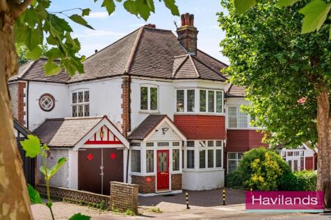 Broomfield Avenue-21.jpg