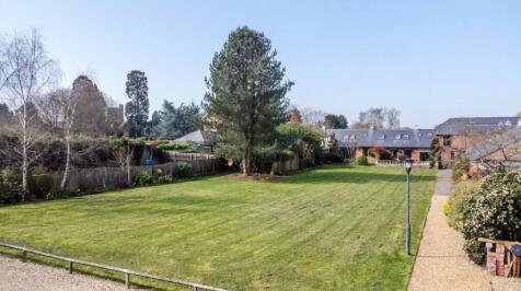 Communal Grounds