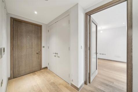 0 bed, 1 bath Studio in London - Photo 13