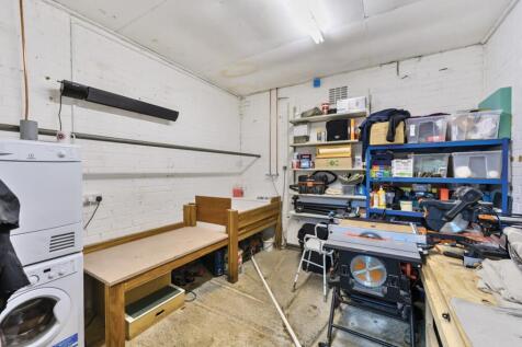 Annexe - Pet Grooming Salon