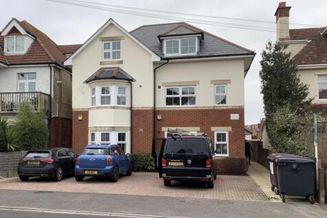 1 Bedroom Flat in BH6 3PT