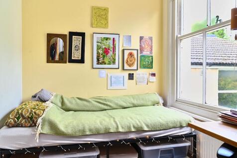 24 Dyke Road Drive, BN1 (31).jpg