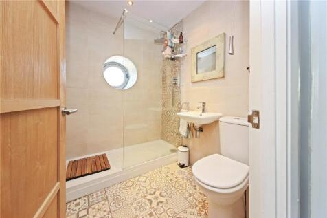 Shower Room/Wc