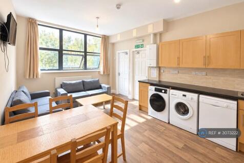 5 Bedroom Flat in BS1 4UL