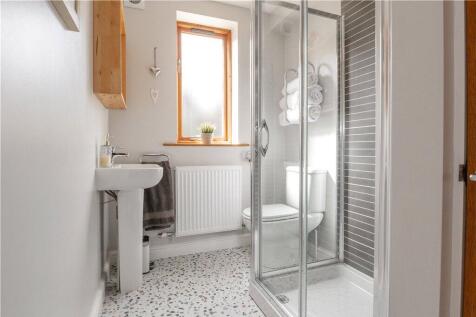 GF Shower Room