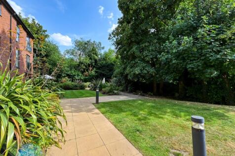 Flat 24, Thorneycroft-12.jpg