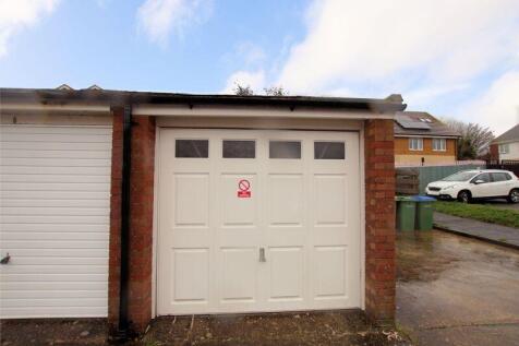 Garage/Workshop