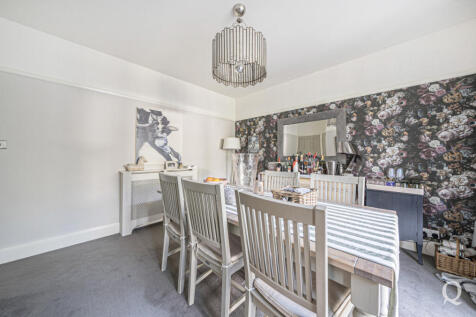 b69f54f5-f384-481...