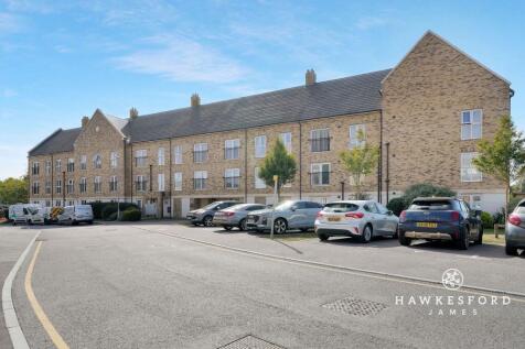 Hedley House, Sittingbourne - Front aspec