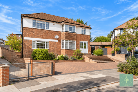 5 Bedroom Detached for Sale