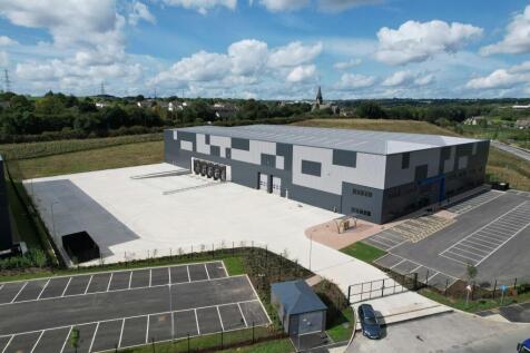 Light Industrial to rent in bradford