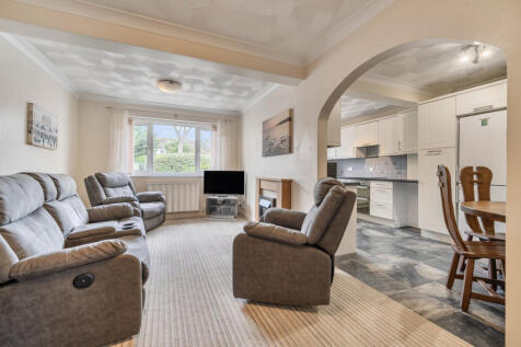 1363940-6-68e5229...