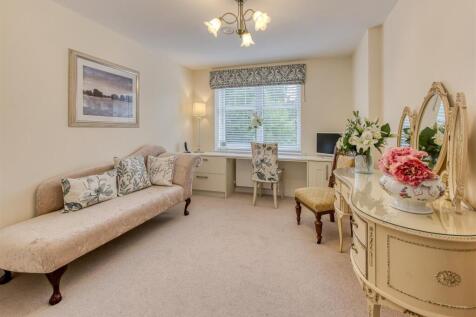 14 Clock Gardens-14.jpg