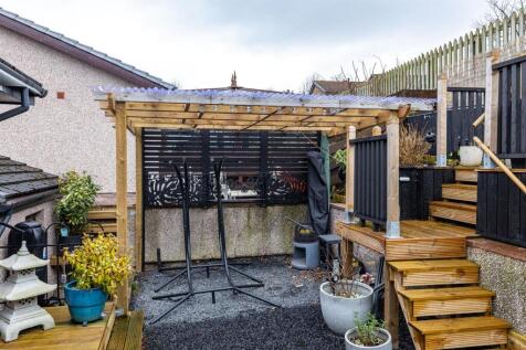 2 Kingsknowe Gardens Galashiels 40.JPG