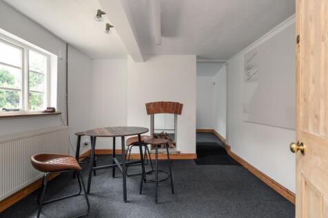 Meeting / Dining Room