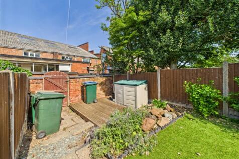 CAM05192G0-PR0123-STILL041