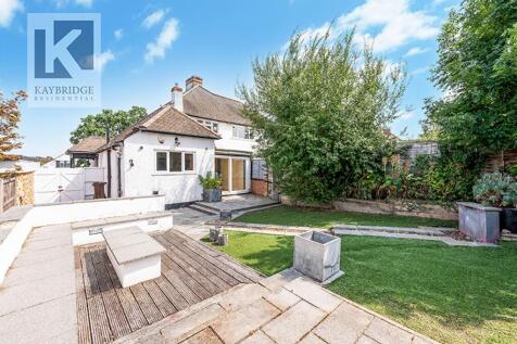 Oaks Avenue, Worcester Park - KT4 8XG