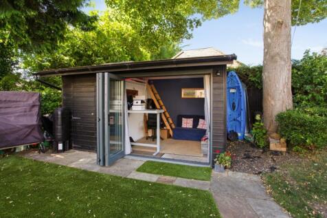 Outbuilding