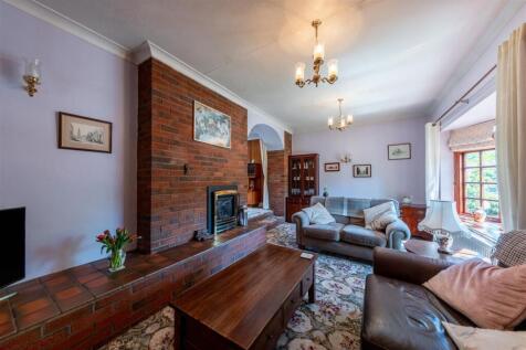 14 The Burrows-011.jpg