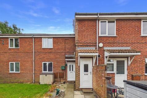 CAM05451G0-PR0173-STILL008.jpg