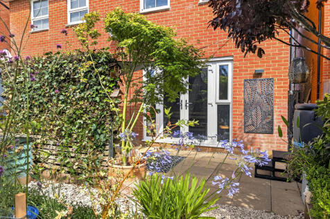 Enclosed Rear Garden