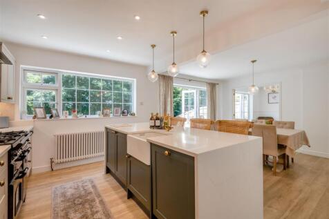 8697407-interior08.jpg