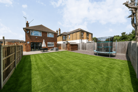 Three Bedroom Garden Flat for Sale in DA16