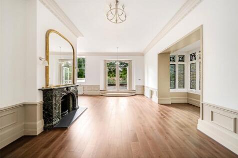 6 bed, 7 bath Semi-Detached in Bristol - Photo 3
