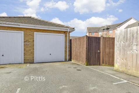 Driveway/Parking