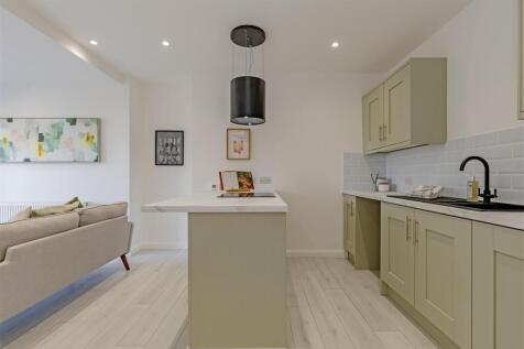 Impressive Extended Dining Kitchen