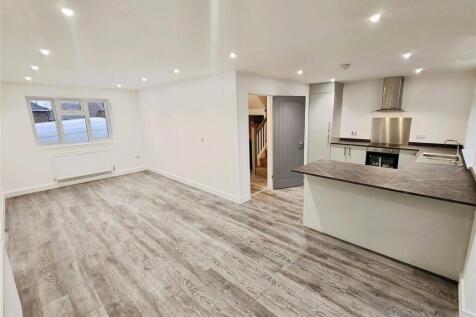 Living Room/Kitchen