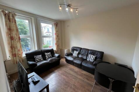 WhatsApp Image 2024-08-17 at 09.34.16 (1).jpeg