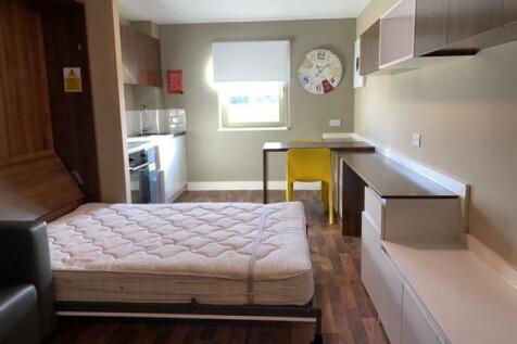 Leef are delighted to present this magnificent studio apartment situated ideally in Liverpool. This studio apartment comes fully equipped with everything you need, finished with a modern interior.