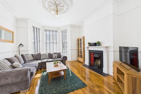 CAM03974G0-PR0120...