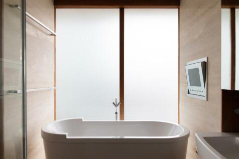 Horizon Building 13.jpg