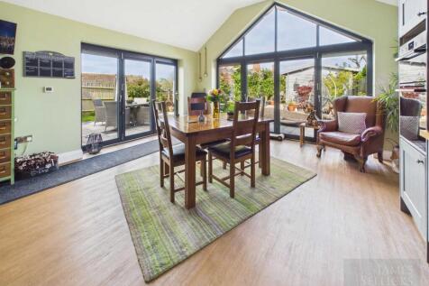Open Plan Dining Kitchen