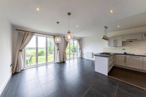 7 Hunters Lane-001.jpg