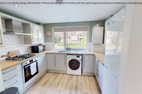 3 Bedroom House in EX4 5EN