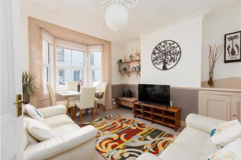 41 Stevens Crescent-13.jpg