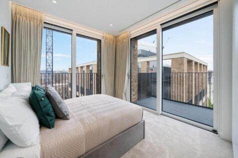 Flat 54, Signature H