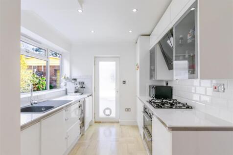 Kitchen (2)