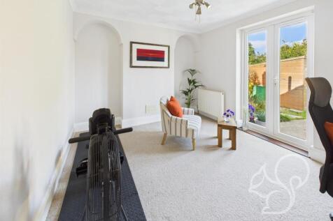 Bedroom/Reception Room