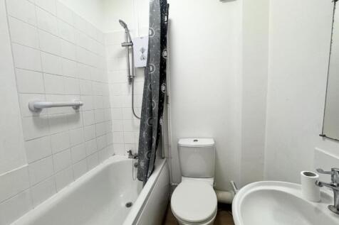 Bathroom.jpeg
