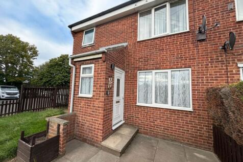 2 Bedroom Flat in S66 2XW