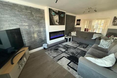 PHOTO-2025-03-11-16-24-37 (3).jpg